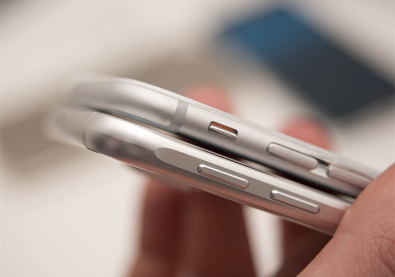 iPhone 6/GALAXY S6外观对比，你愿意为谁买单？