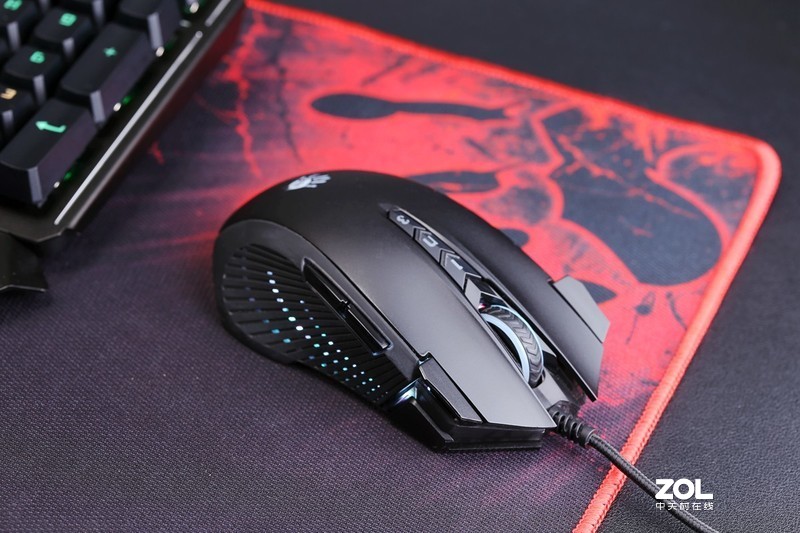 抢占先机唯快不破血手幽灵鼠标以快为先