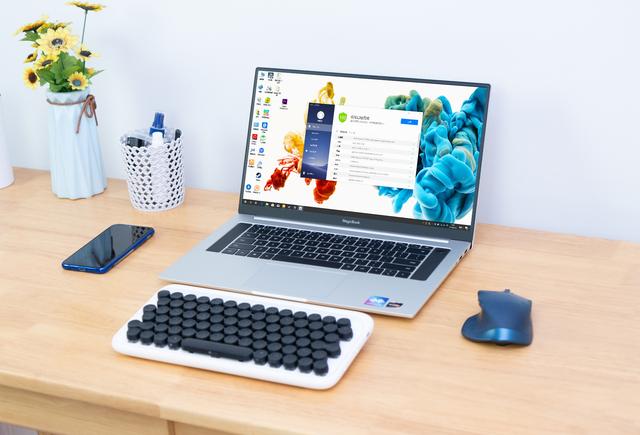 AMD YES！业界首款搭载锐龙7 3750H处理器的轻薄本测评