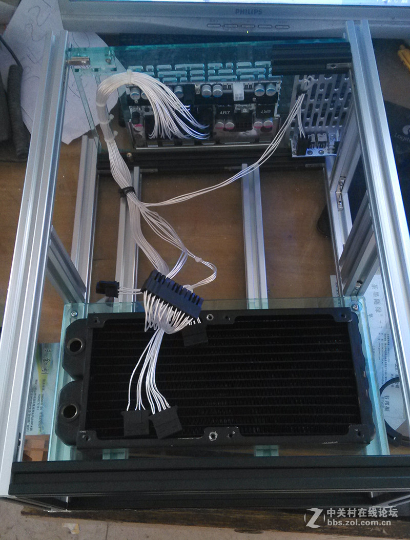 简单打造HTPC迷你机桌/桌机/桌箱一体