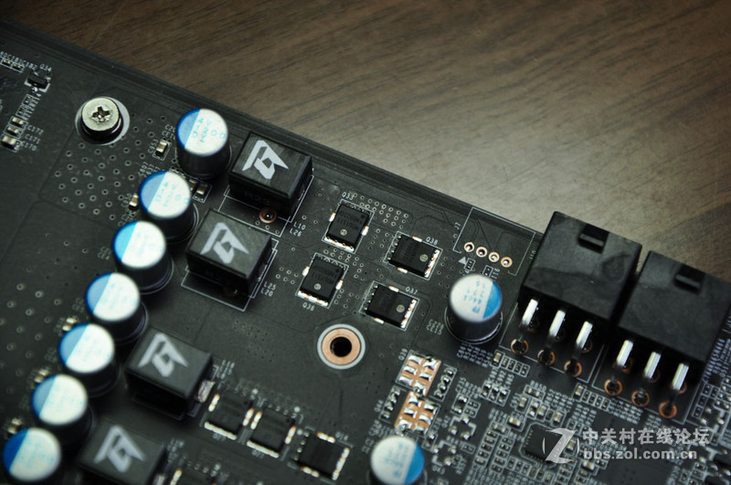 做工并未降低  GTX960拆解