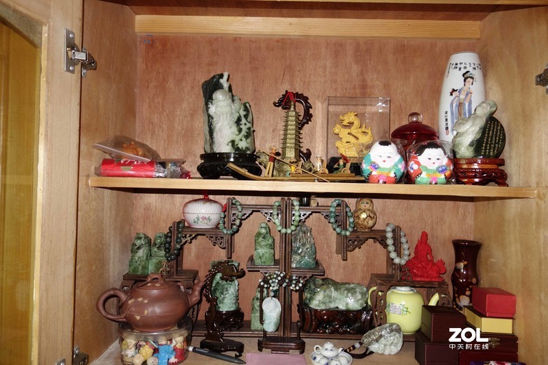 黑卡RX100m2在光线好的时候跟手机拍照无差别