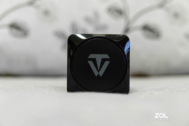 天逸TY-B04多功能蓝牙音箱：体积越来越小，不变的是品质