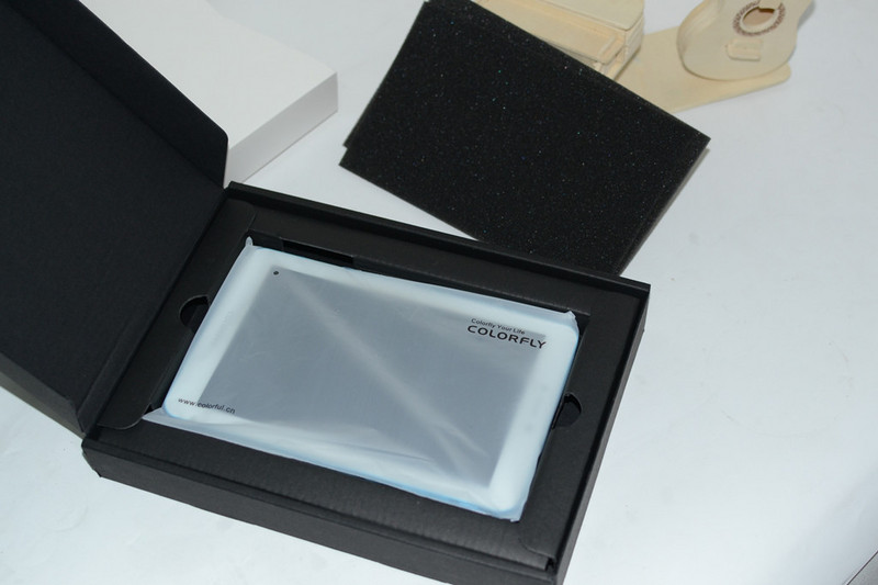 #我是七彩虹G708绝配达人#这个手机有点大，一只手拿不下。