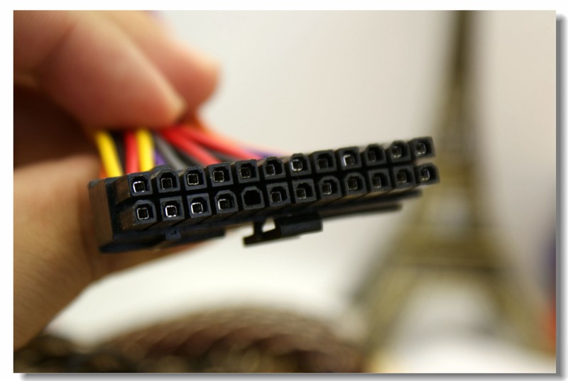 #好电源好心脏#爱国者黑暗骑士G1——入门澎湃动力源(1)