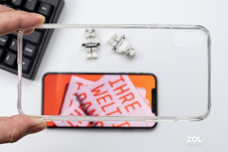 在iPhone 11准备到来时，爱机要怎么样去保护？我选择了它