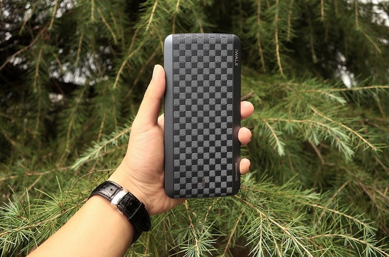 用的人都竖大拇指——iWALK-魔蝎12000X移动电源