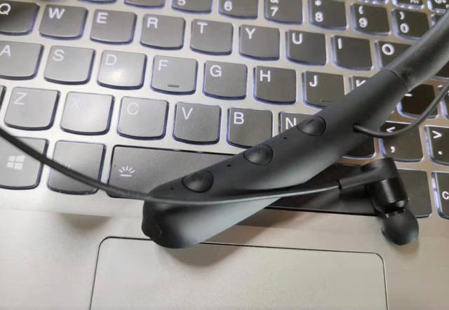 日常出勤没有靠谱耳机？硕美科SC1000开箱体验分享：对得起售价