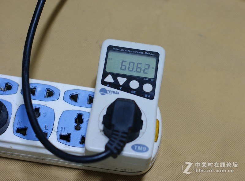 影驰GTX960骨灰黑将已入，小小的来测试下性能如何。