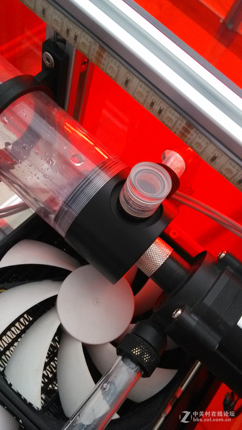 简单打造HTPC迷你机桌/桌机/桌箱一体