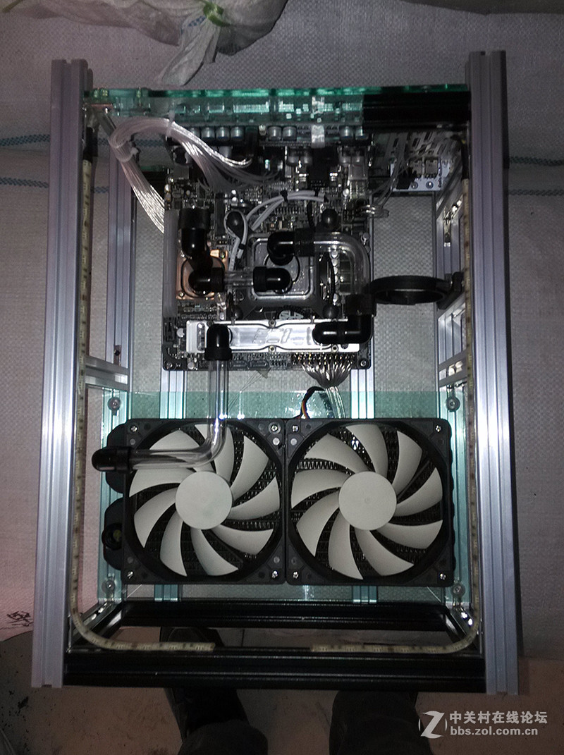 简单打造HTPC迷你机桌/桌机/桌箱一体