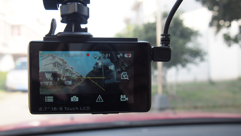 【惠普 F800G行车记录仪  试用二】功能强劲 一触即发