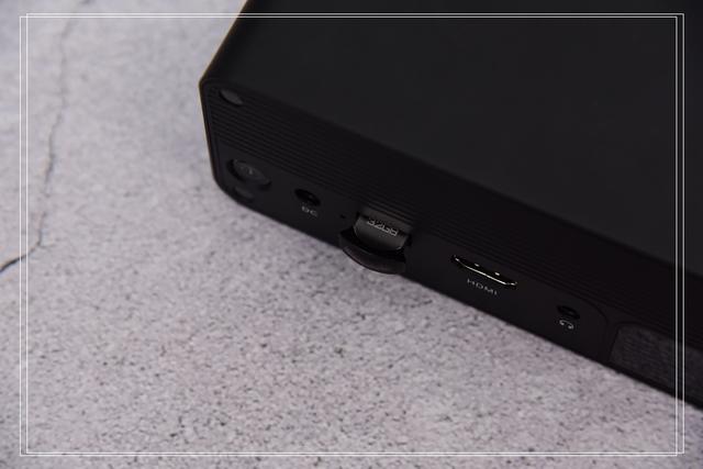 #投影仪# 口袋里的投影仪—随时随地的电影院京造微型投影仪HDP200