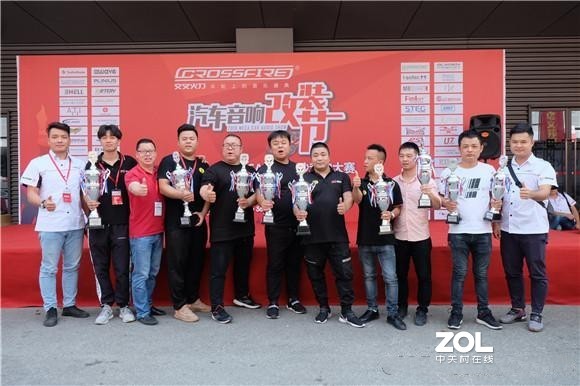 简单夺冠 雅阁改装卓美汽车音响参战MECA赛事