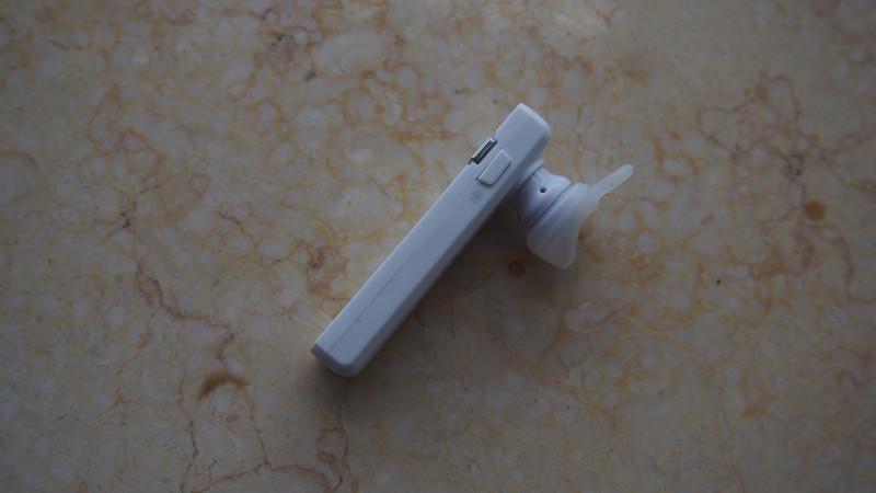 我家的耳机会拍照-BTK C1蓝牙耳机