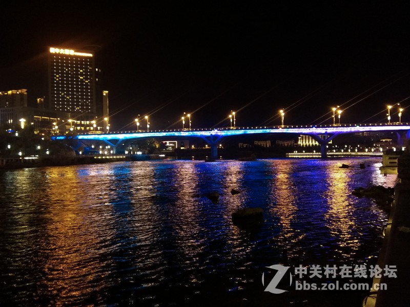 白天不懂夜的美!