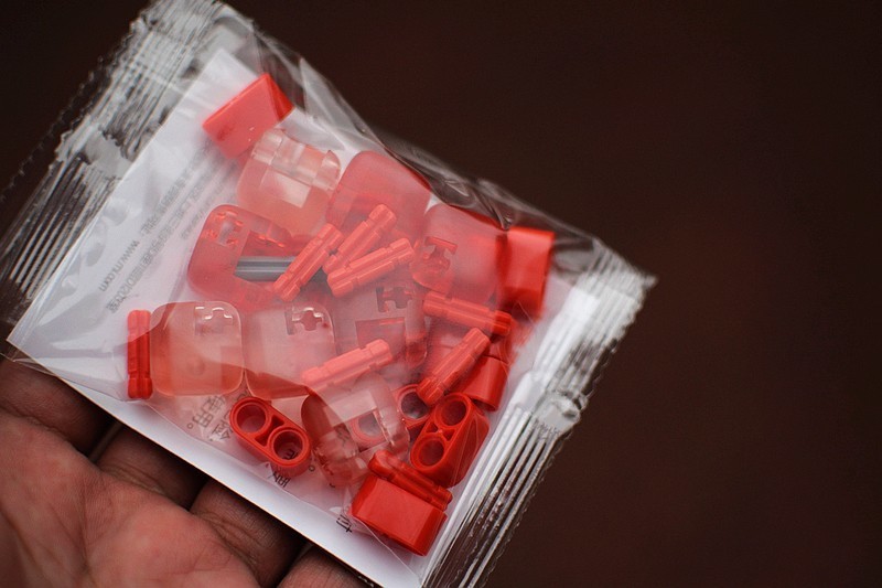 9.9元盲盒开拆 小米多彩指尖积木