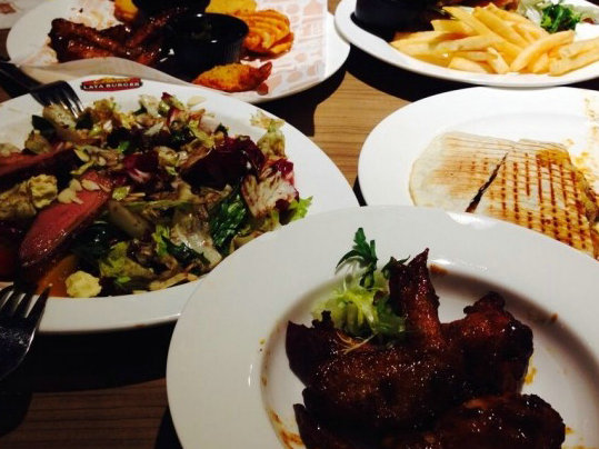 【运光呈影，快乐圣诞】美食+金立s5.5