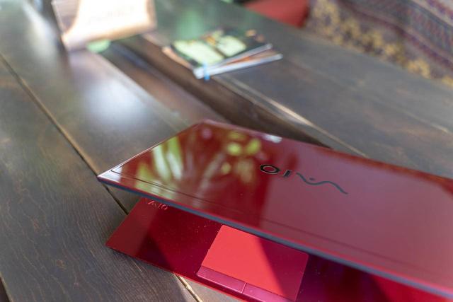 一张A4纸大小的笔记本挑战主力机，不知道产品经理疯了多少次