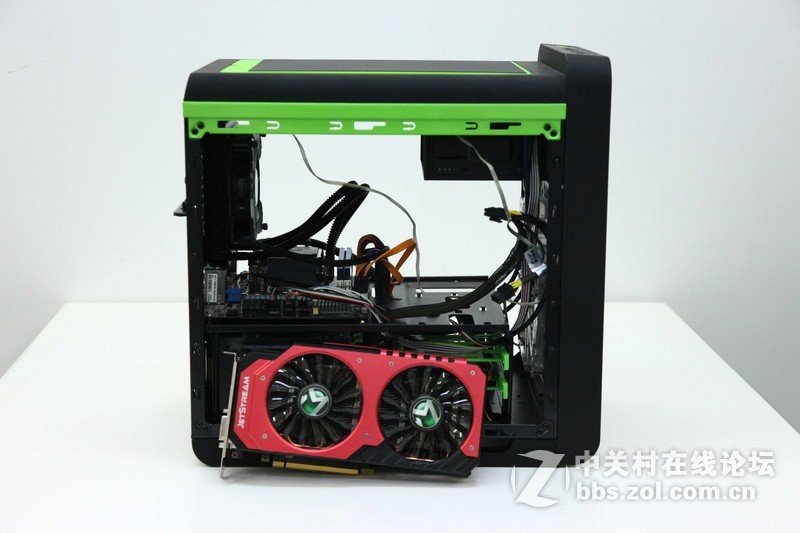 【灯控最爱】GTX960JetStream+碳立方+海魔120=光影魔术手，温度噪音大考验！！