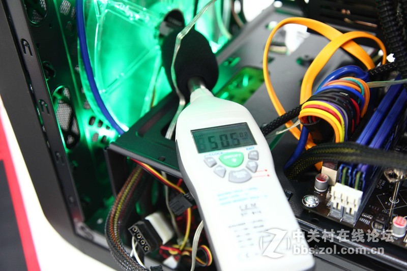 【灯控最爱】GTX960JetStream+碳立方+海魔120=光影魔术手，温度噪音大考验！！