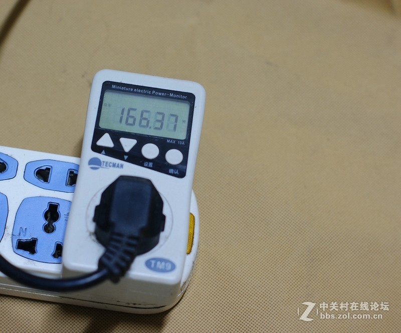 影驰GTX960骨灰黑将已入，小小的来测试下性能如何。