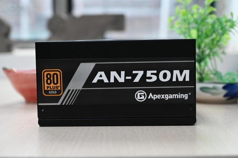 别让电源限制了主机的拓展空间，艾湃电竞AN-750M用起来绰绰有余