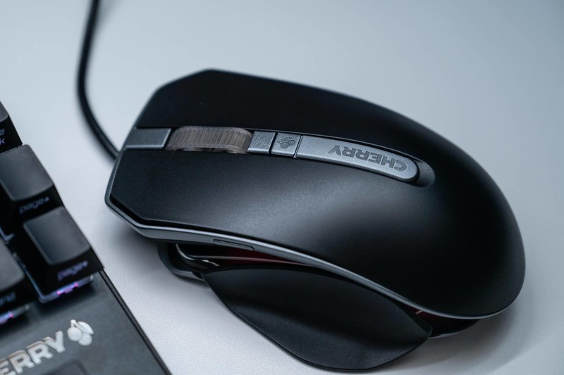 没有忍住的剁手，樱桃MX8.0RGB键盘+樱桃MC8.1游戏鼠标