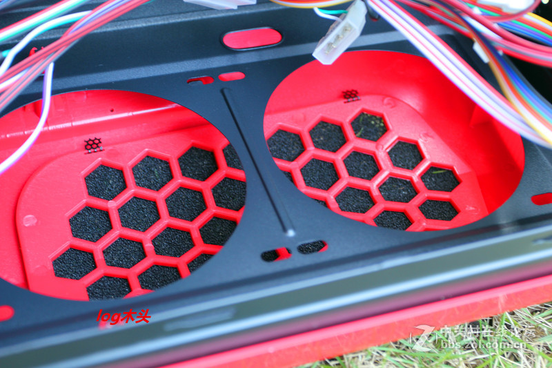 就是要炫酷！金河田超越beyond上手评测