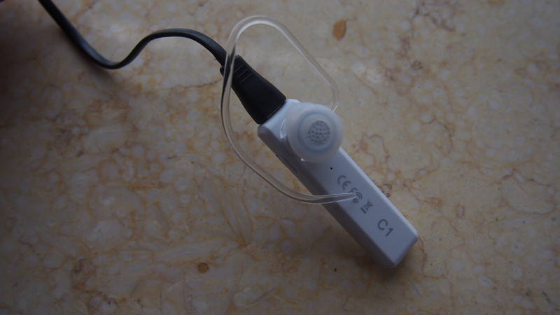 我家的耳机会拍照-BTK C1蓝牙耳机