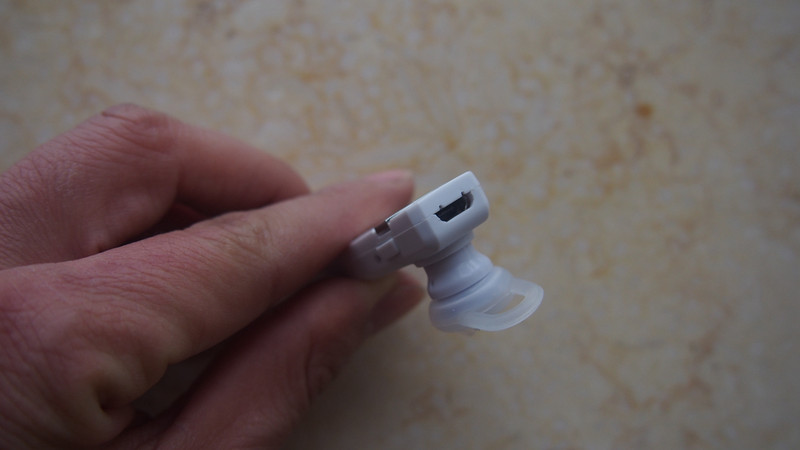 我家的耳机会拍照-BTK C1蓝牙耳机