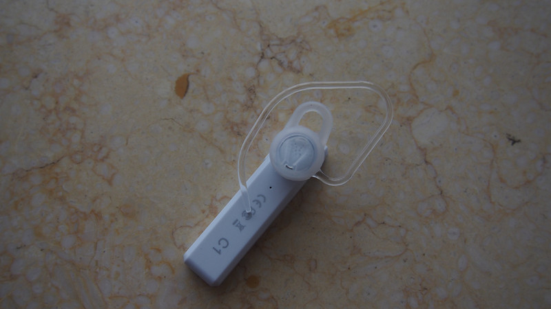 我家的耳机会拍照-BTK C1蓝牙耳机