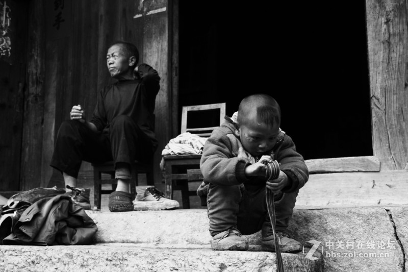 同样是“活着”