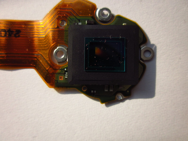 松下ZS10拆机，CCD除灰体验。与大家共享。
