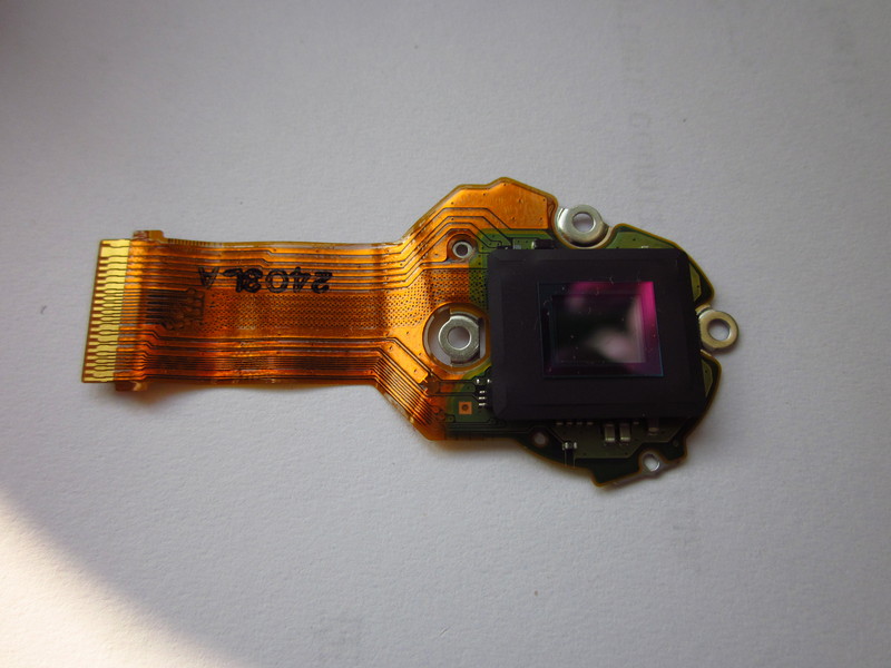 松下ZS10拆机，CCD除灰体验。与大家共享。