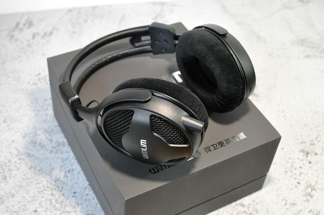 用设计赢得尊重，卫领W800头戴耳机评测