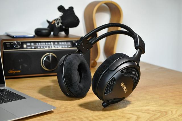 用设计赢得尊重，卫领W800头戴耳机评测