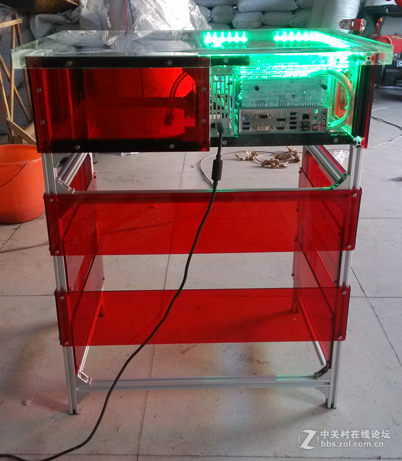 简单打造HTPC迷你机桌/桌机/桌箱一体