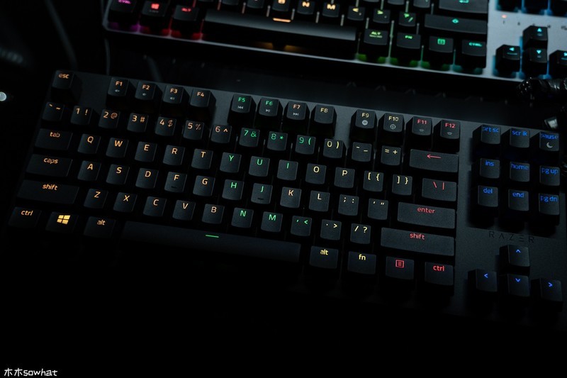 快如闪电——雷蛇猎魂光蛛竞技版光轴机械键盘体验