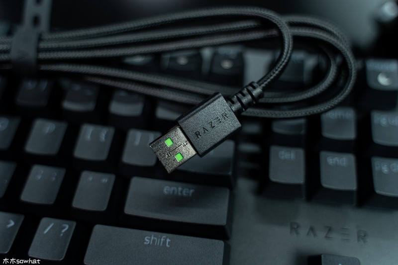 快如闪电——雷蛇猎魂光蛛竞技版光轴机械键盘体验