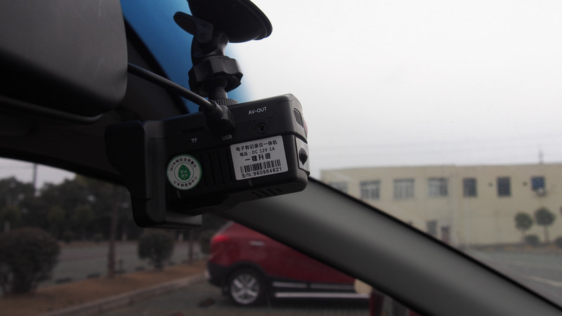 【中恒SL650雷达预警仪  试用三】大块头有大智慧