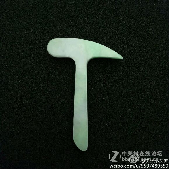 我也帮这个玉雕工匠宣传一下，为锤子手机尽点绵薄之力。