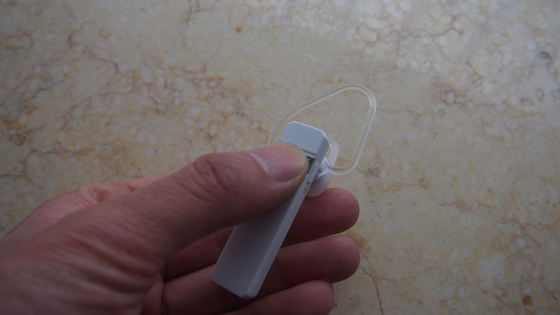 我家的耳机会拍照-BTK C1蓝牙耳机