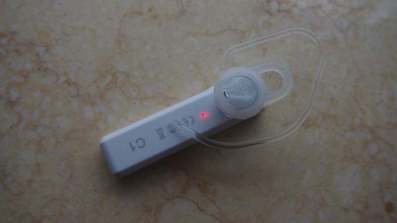 我家的耳机会拍照-BTK C1蓝牙耳机