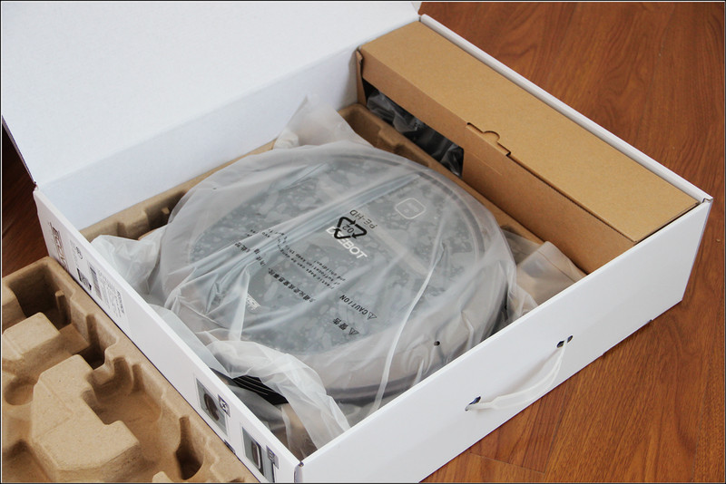 #地宝朵朵懒癌救星#科沃斯地宝朵朵将扫地机器人重新定义，和传统说拜拜！【上篇】