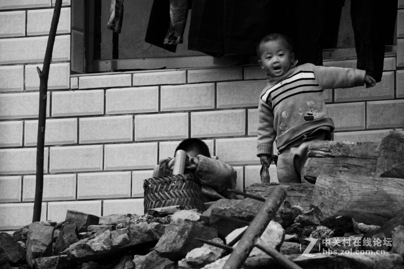 同样是“活着”