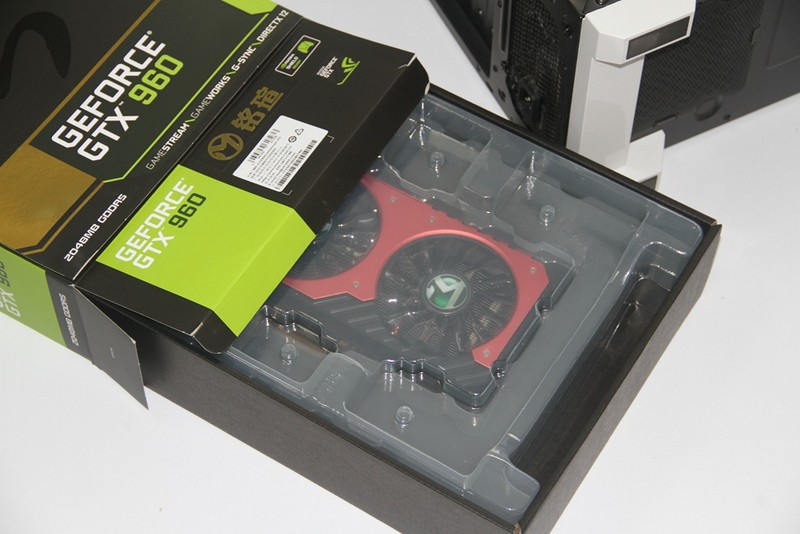 新年清理灰尘+升级铭瑄GTX960显卡+金河田超越beyond换箱装机