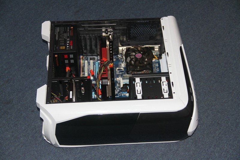 新年清理灰尘+升级铭瑄GTX960显卡+金河田超越beyond换箱装机