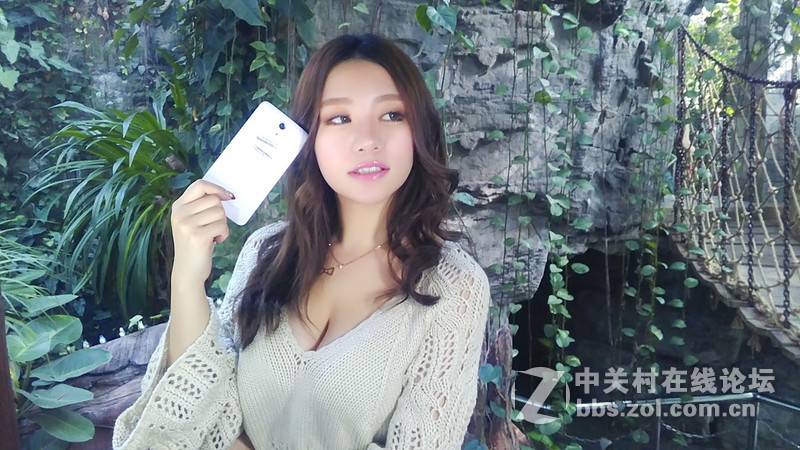 #冬日密语，日系私拍# 丹唇逐笑开，日照石榴裙2