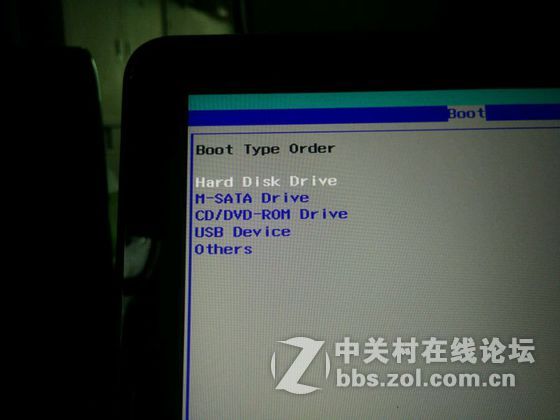 K610D安装固态硬盘后默认从机械硬盘启动